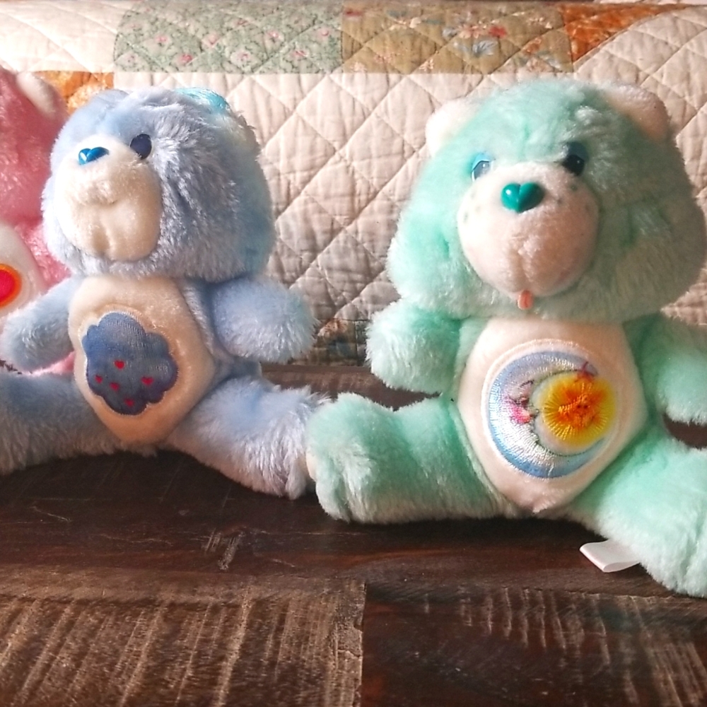 Vintage 1983 CARE BEARS-Lot of 7-Plushes 5 3/4in. Tall - Picture 2 of 6